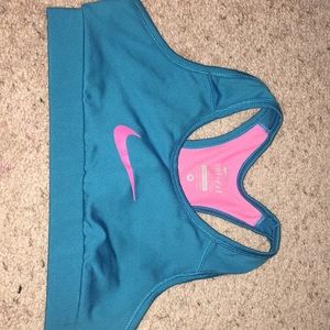 Nike Girls Sports Bra